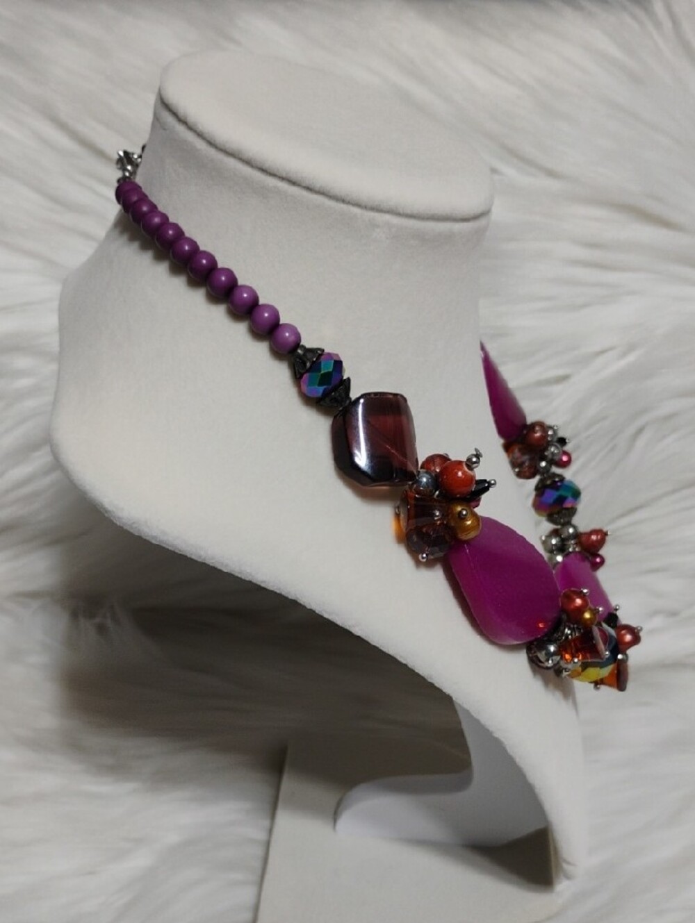 Statement Necklace W Fuchsia Chalcedony & Semi Precious Stones - Picture 4 of 7